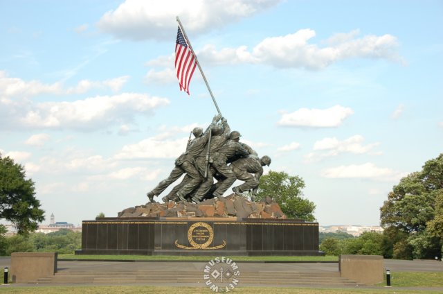 iwojimamemorial.jpg