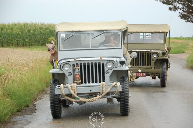 jeeps2.jpg