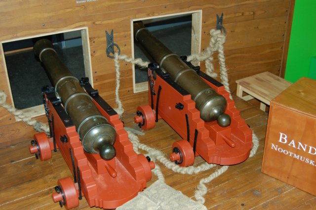 frigatecanons2.jpg