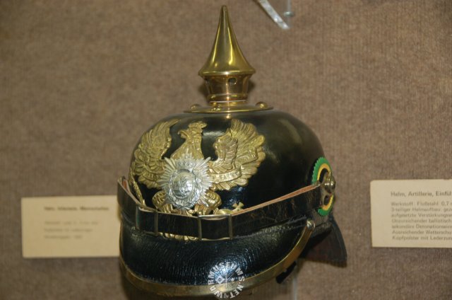 germanww1helmet.jpg