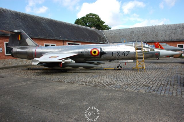 f104starfighter.jpg