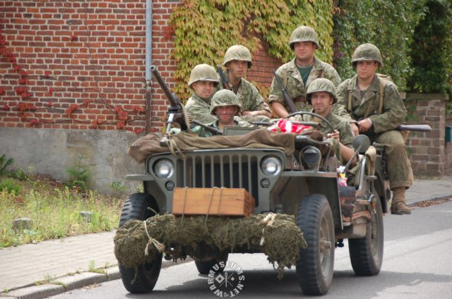 usmcjeep2.jpg