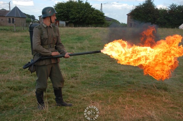 flamethrowerinaction.jpg