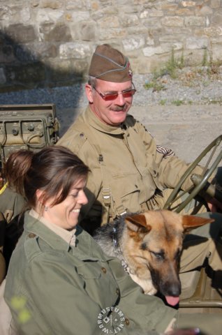 dogamongsoldiers.jpg