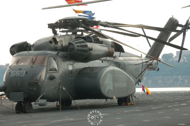 sikorskych532.jpg