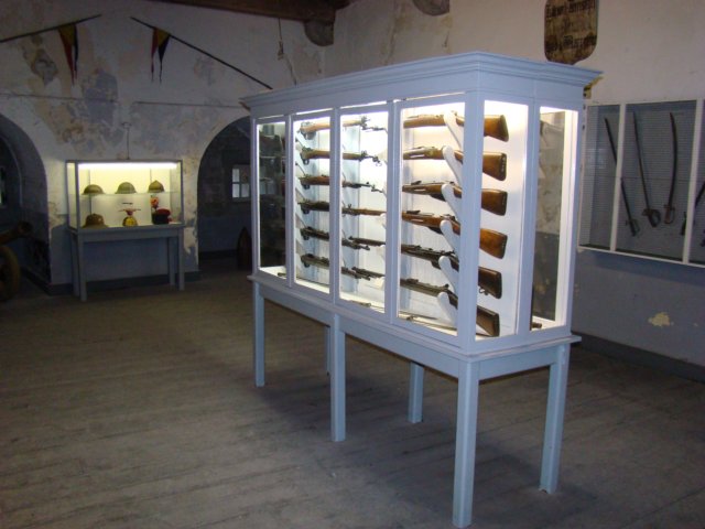 carbines.jpg