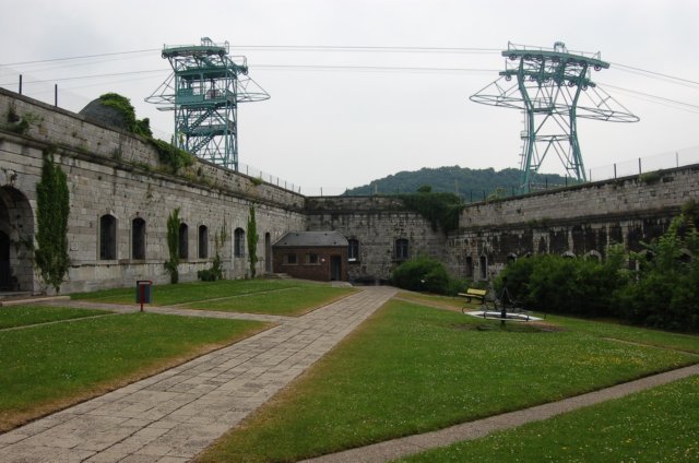 innercourtofthefort2.jpg