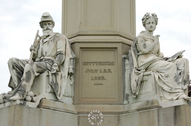 statue2.jpg