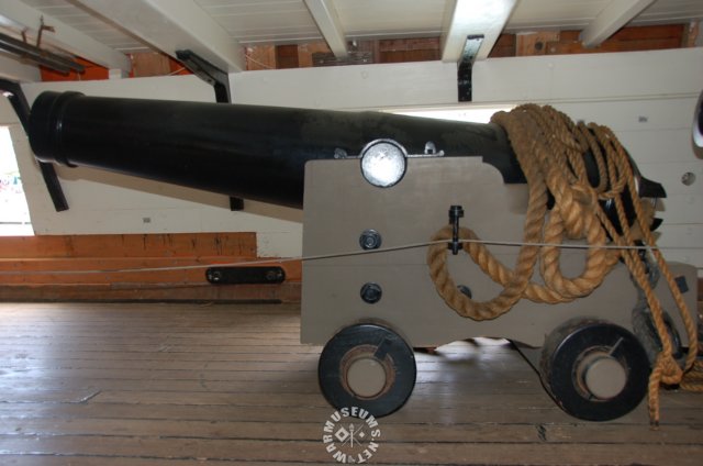 cannon2.jpg