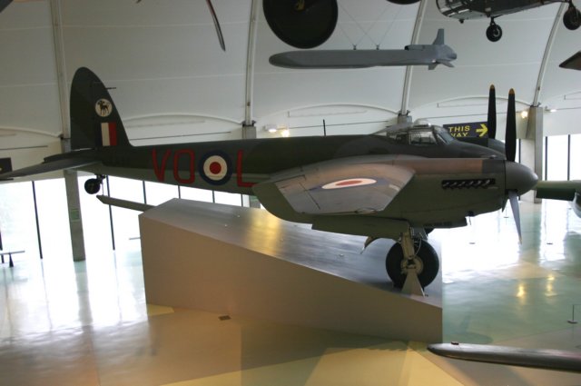 dehavillandmosquitob35rightsideview.jpg