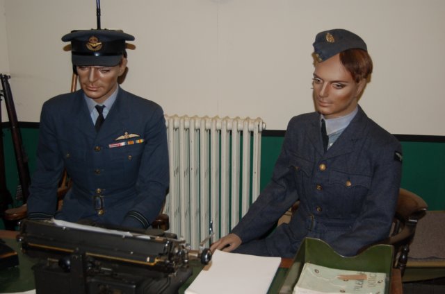 flightofficer.jpg