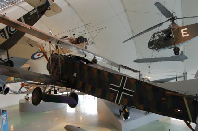 fokkerdvii.jpg