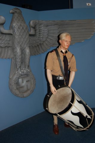 hitlerjugend.jpg