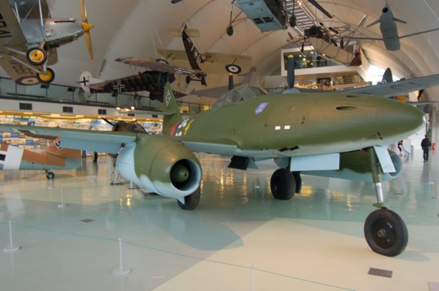 me262a1schwablerightfrontview.jpg