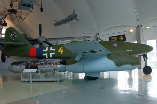 me262a1schwablerightsideview.jpg