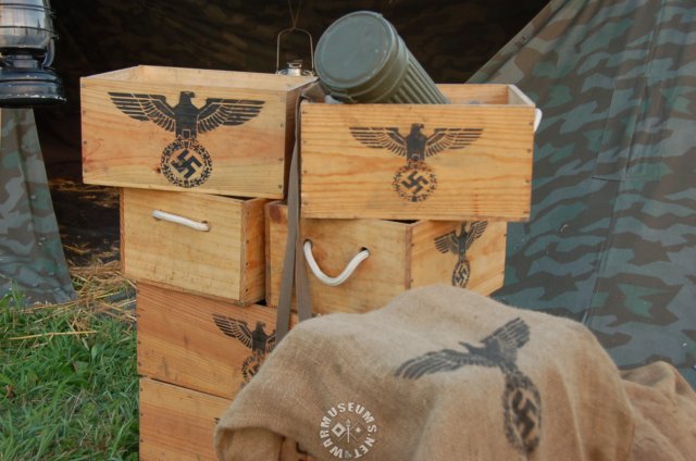 boxeswithgermanmarkings.jpg