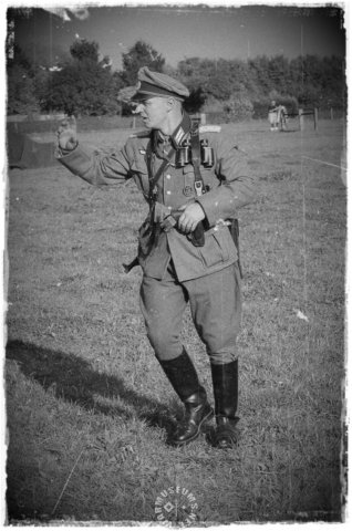 germanofficer.jpg