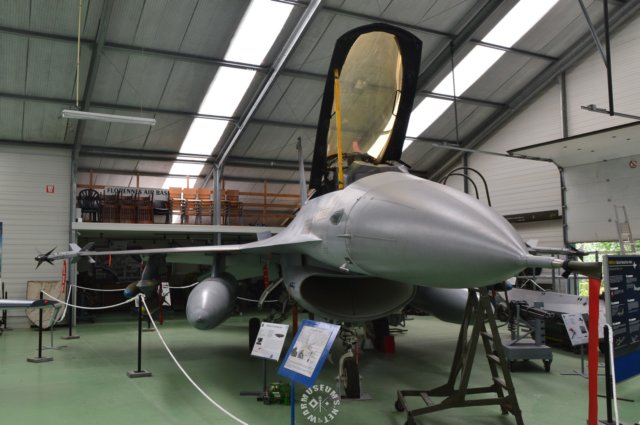 f16frontview.jpg