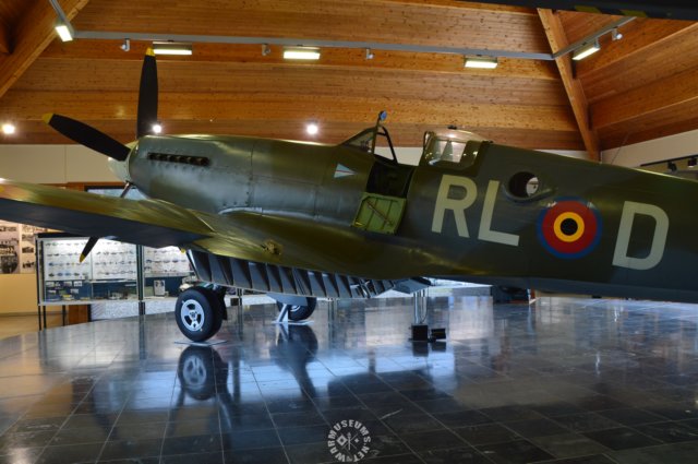 spitfiremkxivleftrearview2.jpg