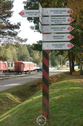 museumroadpanels.jpg