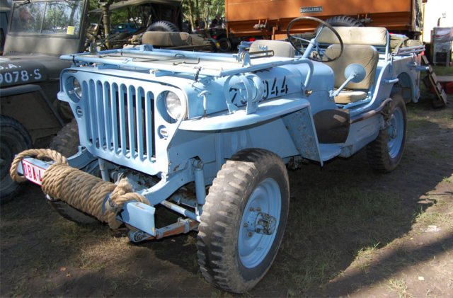 usnavyjeep.jpg