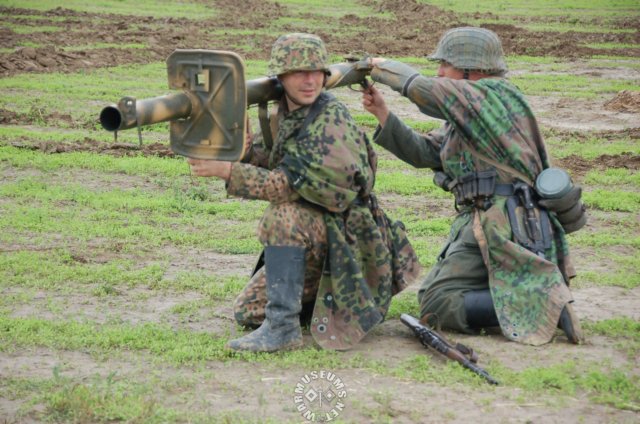 panzerfaust.jpg