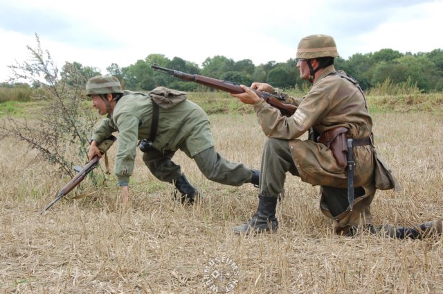 germanparatroopers.jpg