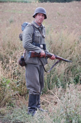 germansoldier16.jpg