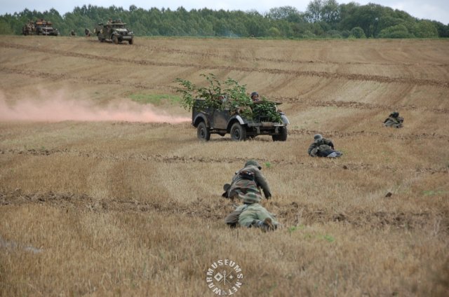 thelimitednumberofgermansoldiersonopenground.jpg