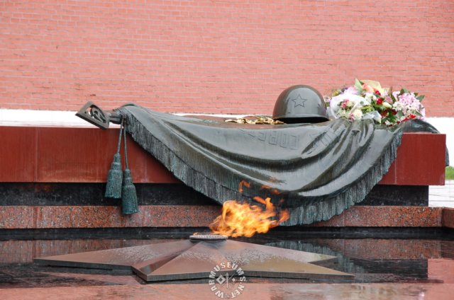 ww2memorial.jpg