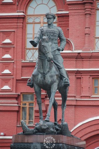 zhukovstatue2.jpg