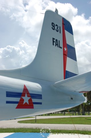 a26invadertail.jpg