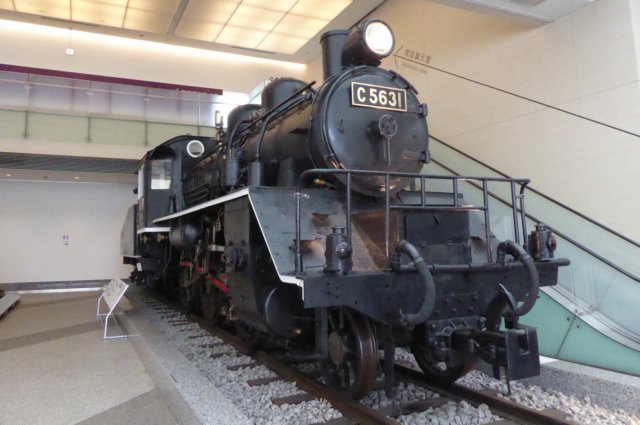 locomotive.jpg